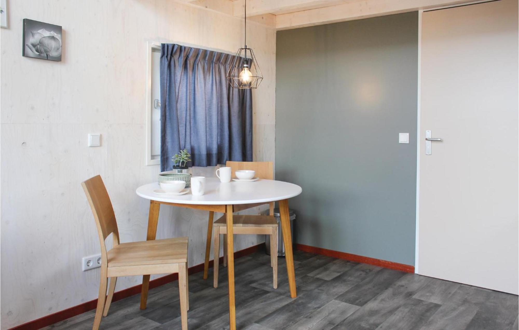 Cozy Home In Sint-Annaland With Kitchen Exteriör bild