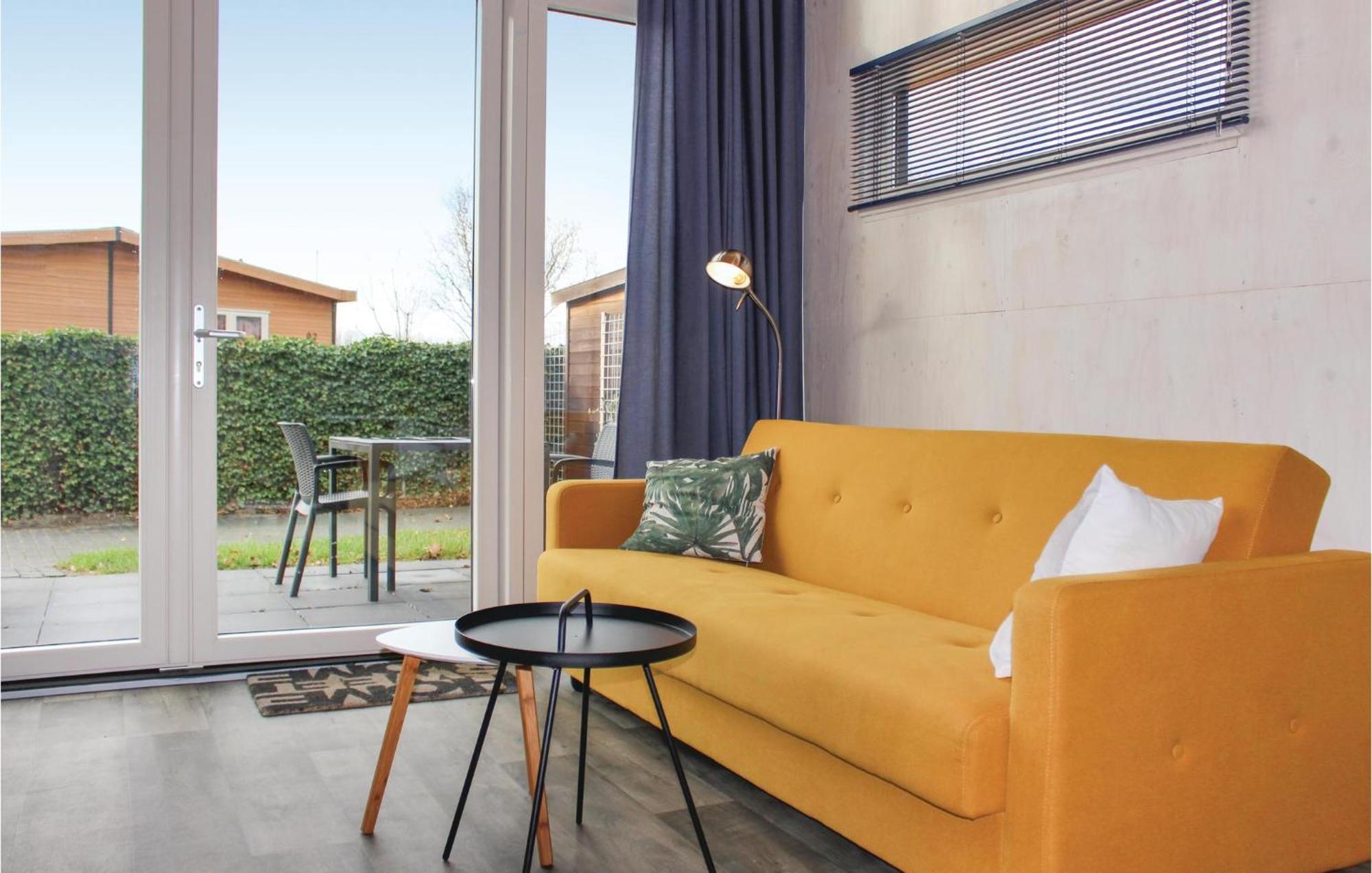Cozy Home In Sint-Annaland With Kitchen Exteriör bild